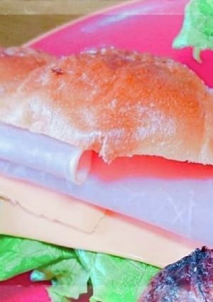 ハムチーズの塩パンサンド♪-レシピのメイン写真