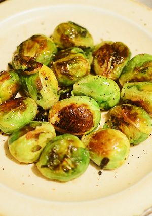 芽キャベツの美味しさ実感！簡単オイル蒸し-レシピのメイン写真