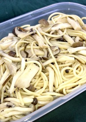 塩昆布と味ぽんで作る和風きのこスパゲティ-レシピのメイン写真