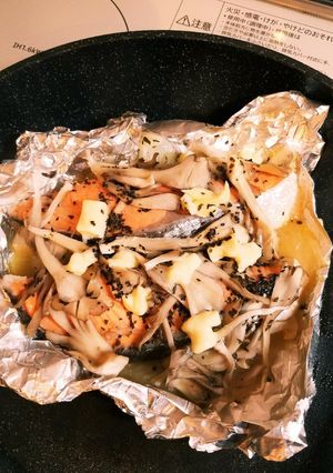 今晩のおかずはこれ！！塩鮭のバター焼き-レシピのメイン写真