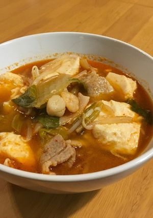 ダシダとキムチで作るスンドゥブチゲ-レシピのメイン写真