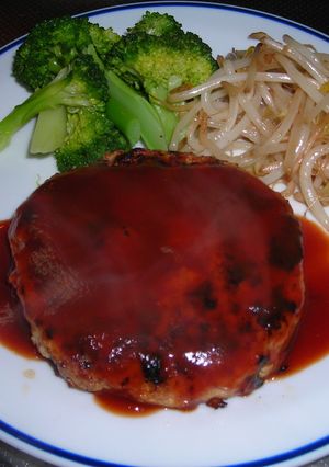 ヘルシーに行こう！豆腐ハンバーグ-レシピのメイン写真