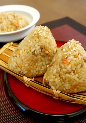圧力鍋で旨味凝縮！中華おこわ-レシピのメイン写真