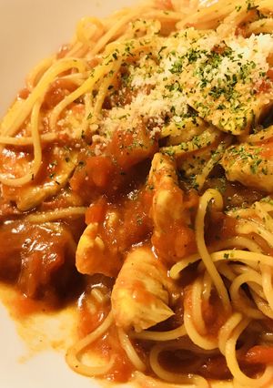 カレー粉で☆スパイシートマトソースパスタ-レシピのメイン写真