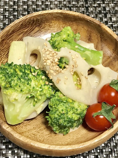 レンコンとブロッコリーのサラダ-レシピのメイン写真