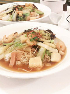 常備食材で中華丼に 美味しい八宝菜丼♪-レシピのメイン写真