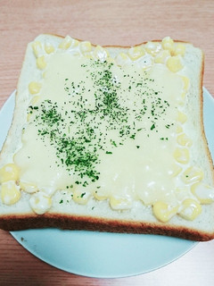 マヨコーントースト-レシピのメイン写真