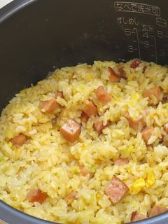 【簡単】炊飯器でパラパラチャーハン-レシピのメイン写真