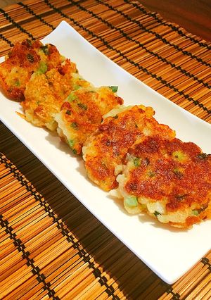山芋と納豆のカリッもちっシャキっなおやき-レシピのメイン写真