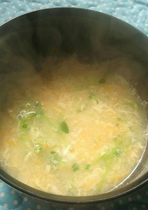 豆苗入り玉子の味噌汁-レシピのメイン写真