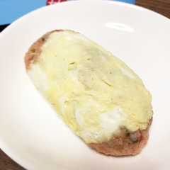 รูปของ レンジで簡単オムライス！子供とのランチに
