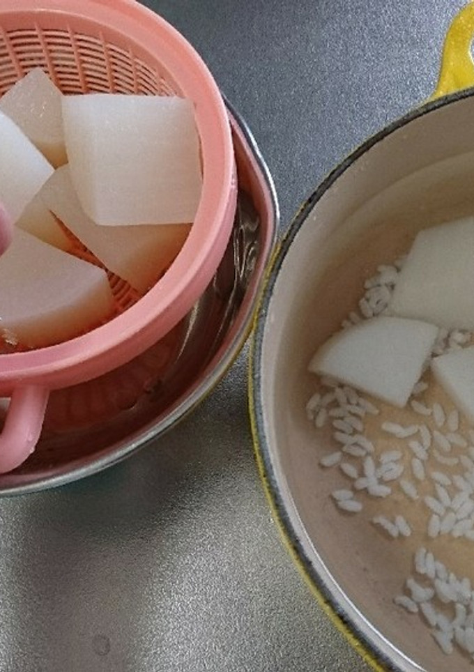 角煮と共に煮込む大根≦ФωФ≧-レシピのメイン写真