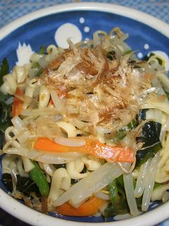 野菜たっぷり「艶」うどんサラダ-レシピのメイン写真