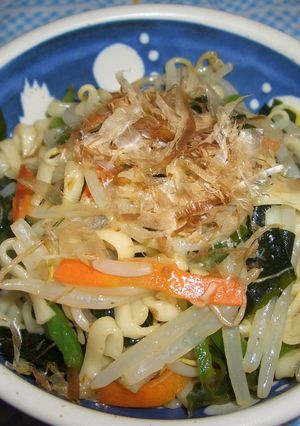 野菜たっぷり「艶」うどんサラダ-レシピのメイン写真