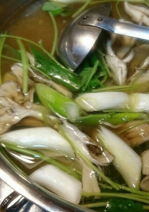 春に！ワカメ主役♪あっさりしゃぶしゃぶ♪-レシピのメイン写真