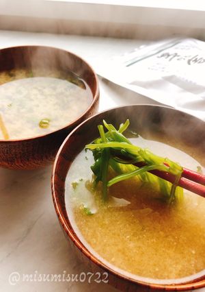 刻んですぐ！生めかぶのお味噌汁(動画有-レシピのメイン写真