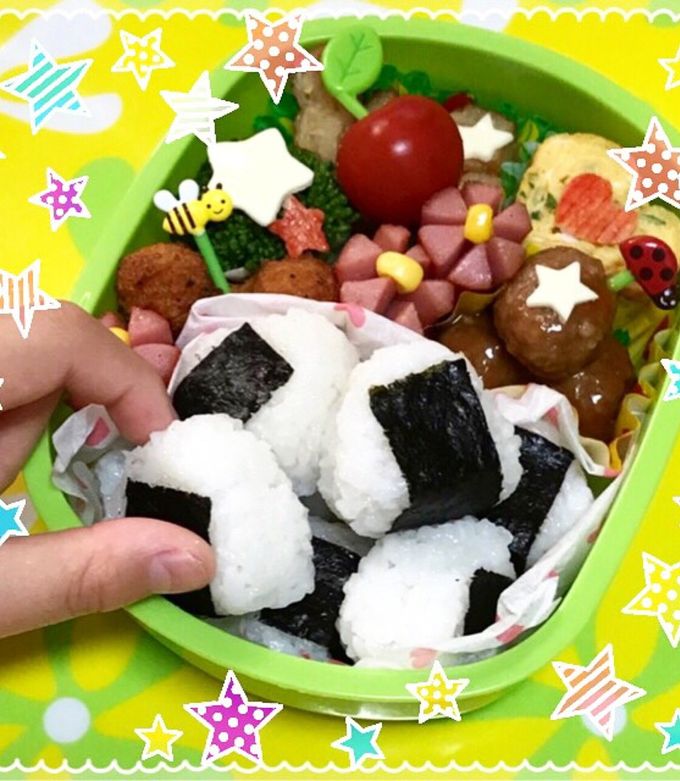 ミニおにぎり 可愛い お弁当 一口サイズ by RURU 【クックパッド