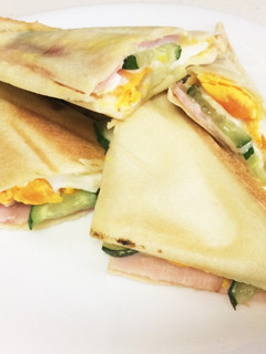具だくさんのホットサンド-レシピのメイン写真