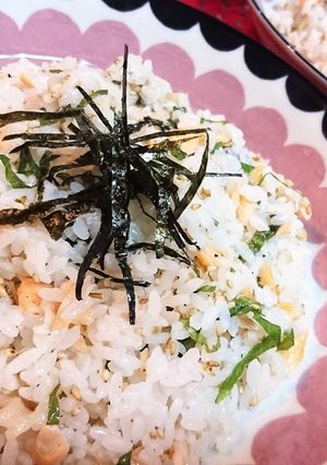 節約★美味【サーモンハラスの散らし寿司】-レシピのメイン写真