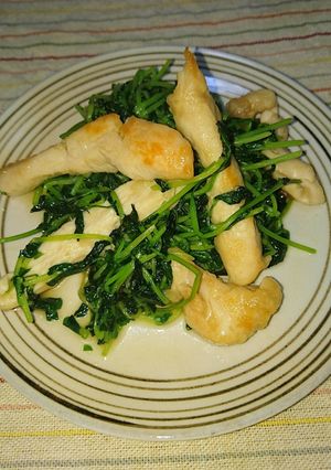 美味！豆苗とプリプリむね肉の炒め-レシピのメイン写真