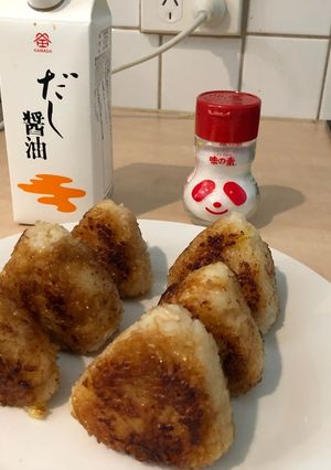 調味料2種類だけ！超簡単！焼きおにぎり-レシピのメイン写真
