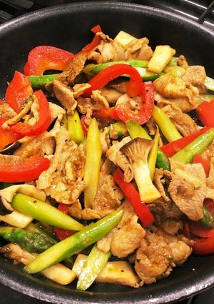 アスパラ、パプリカと豚肉のカレー炒め-レシピのメイン写真