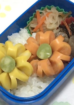 お弁当に☆カラフルシーセージのお花-レシピのメイン写真