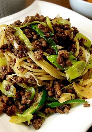 牛そぼろとたっぷりネギの甘辛パスタ-レシピのメイン写真