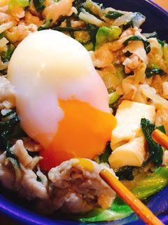 春キャベツのスタミナ丼-レシピのメイン写真