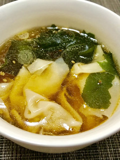 簡単ワンタンスープ・中華スープ-レシピのメイン写真