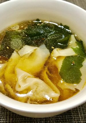 簡単ワンタンスープ・中華スープ-レシピのメイン写真