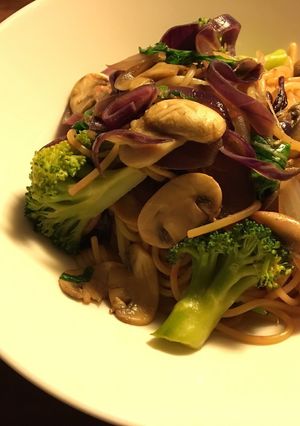 マッシュルームと野菜の醤油バターパスタ-レシピのメイン写真