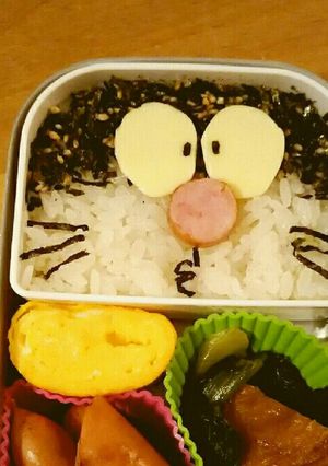 超簡単キャラ弁!ふりかけでドラえもん弁当-レシピのメイン写真