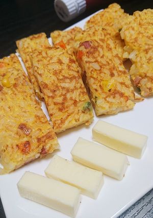 ズボラ飯！オムライス風卵ホットケーキ-レシピのメイン写真