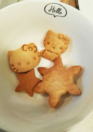 大量！砂糖控えめ・簡単型抜きクッキー-レシピのメイン写真