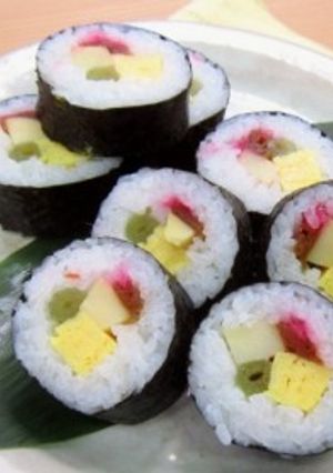 春の彩り太巻き-レシピのメイン写真