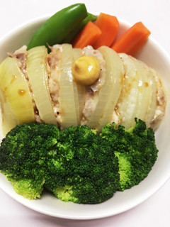 レンジで玉ねぎのひき肉はさみ蒸し-レシピのメイン写真