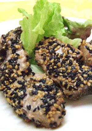 胡麻たっぷり♪鰹のさっぱり焼き-レシピのメイン写真