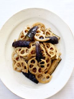 コクうま【蓮根と茄子のバター醤油炒め】-レシピのメイン写真