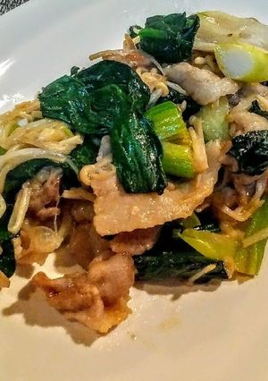 豚バラときのことほーれん草の中華炒め-レシピのメイン写真