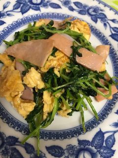 青臭さが消える!豆苗炒め♪-レシピのメイン写真