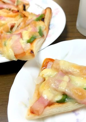 おやつにも♫パイシートで簡単ミニピザ風♡-レシピのメイン写真