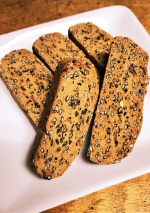 黒ごまときな粉の和風ビスコッティ☻-レシピのメイン写真