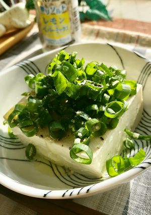 美味しく減塩！オリーブ＆レモンペパー冷奴-レシピのメイン写真