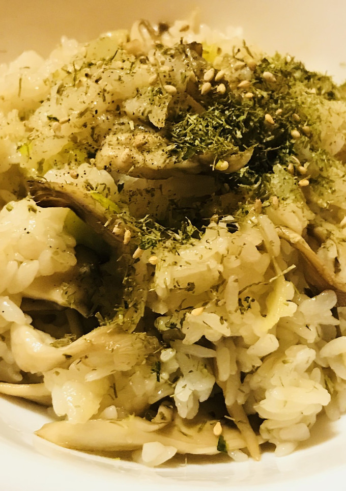 炒飯★キノコと長ネギのしょう油チャーハン-レシピのメイン写真