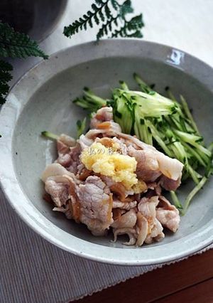 茹でて和えるだけ！豚しゃぶのなめ茸和え-レシピのメイン写真