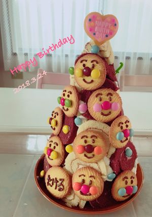 アンパンマン簡単ロールケーキタワー誕生日-レシピのメイン写真
