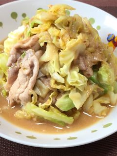 キャベツと豚肉の辛味噌炒め!(^^)!-レシピのメイン写真