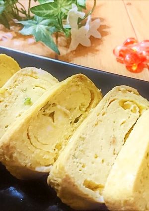 手軽に減塩★ふんわり【小葱入だし巻き卵】-レシピのメイン写真