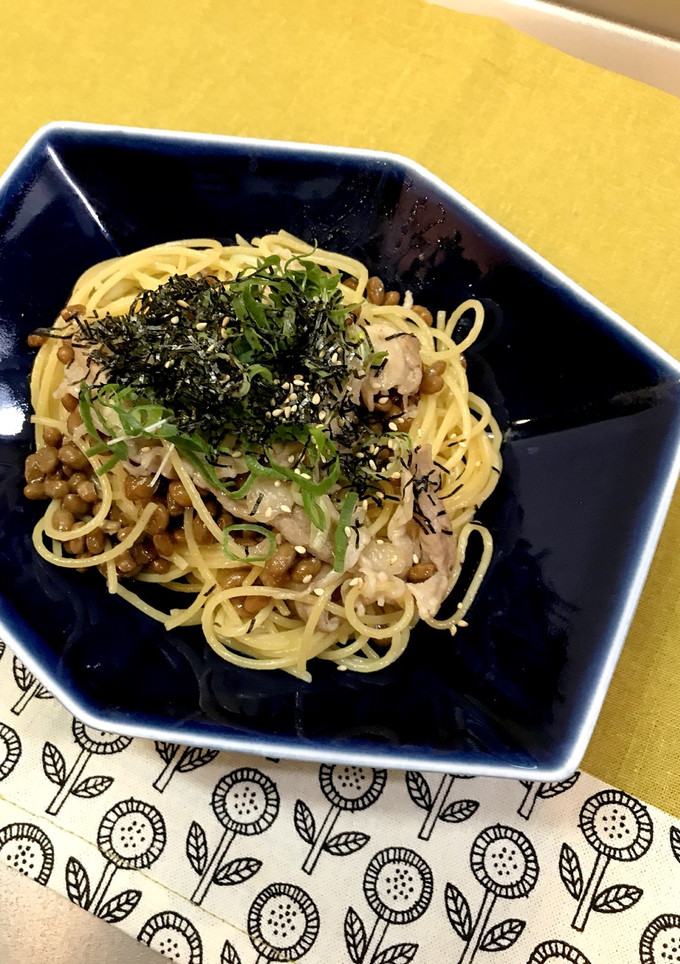 ☆にんにくマヨで旨！納豆と豚の和風パスタ-レシピのメイン写真